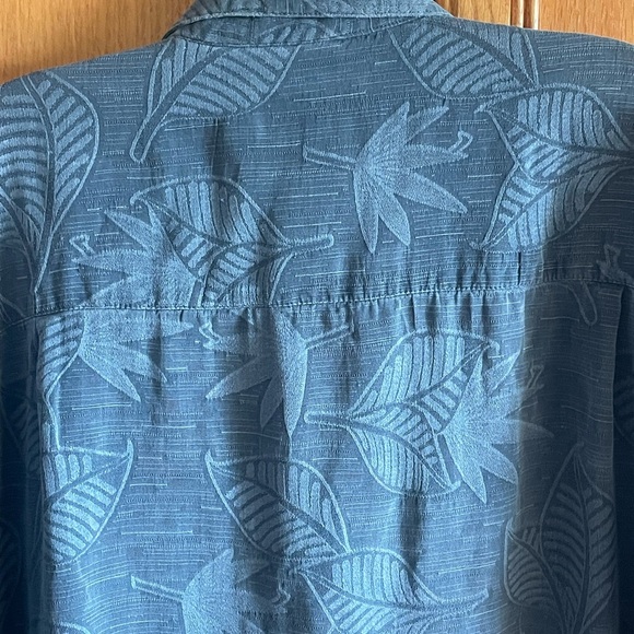 Joe Marlin original outfitters Blue Leaf Pattern Men's Shirt 100% silk size M - Picture 4 of 7